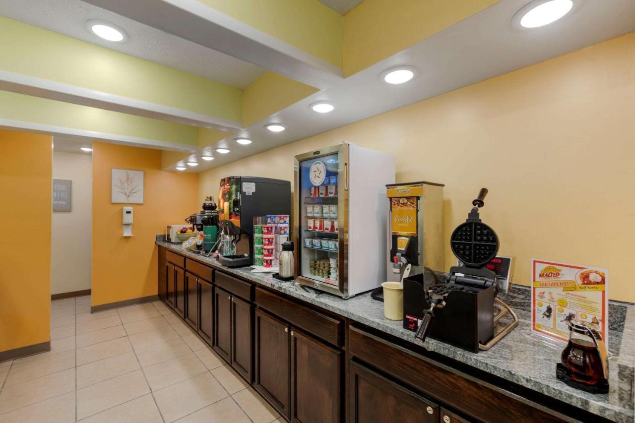 Hamilton Quality Inn מראה חיצוני תמונה