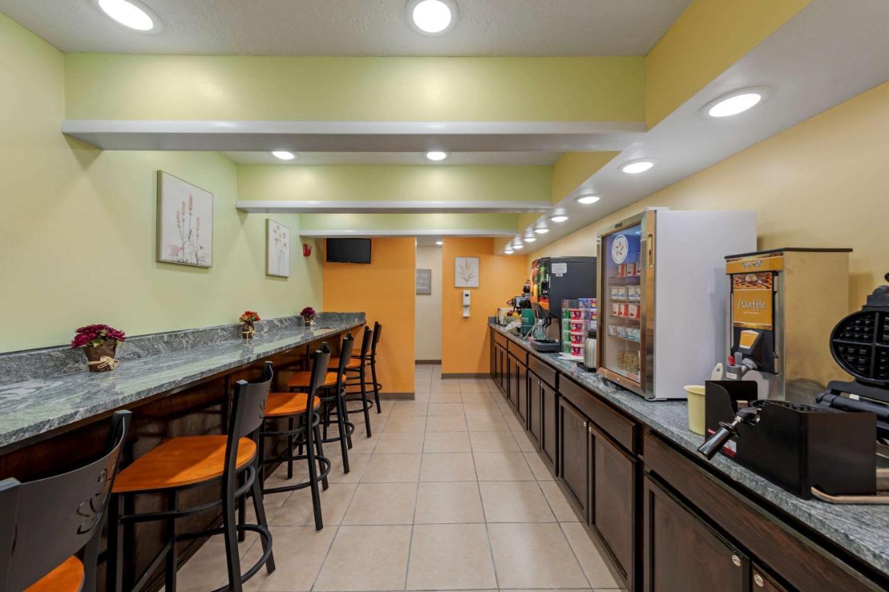 Hamilton Quality Inn מראה חיצוני תמונה