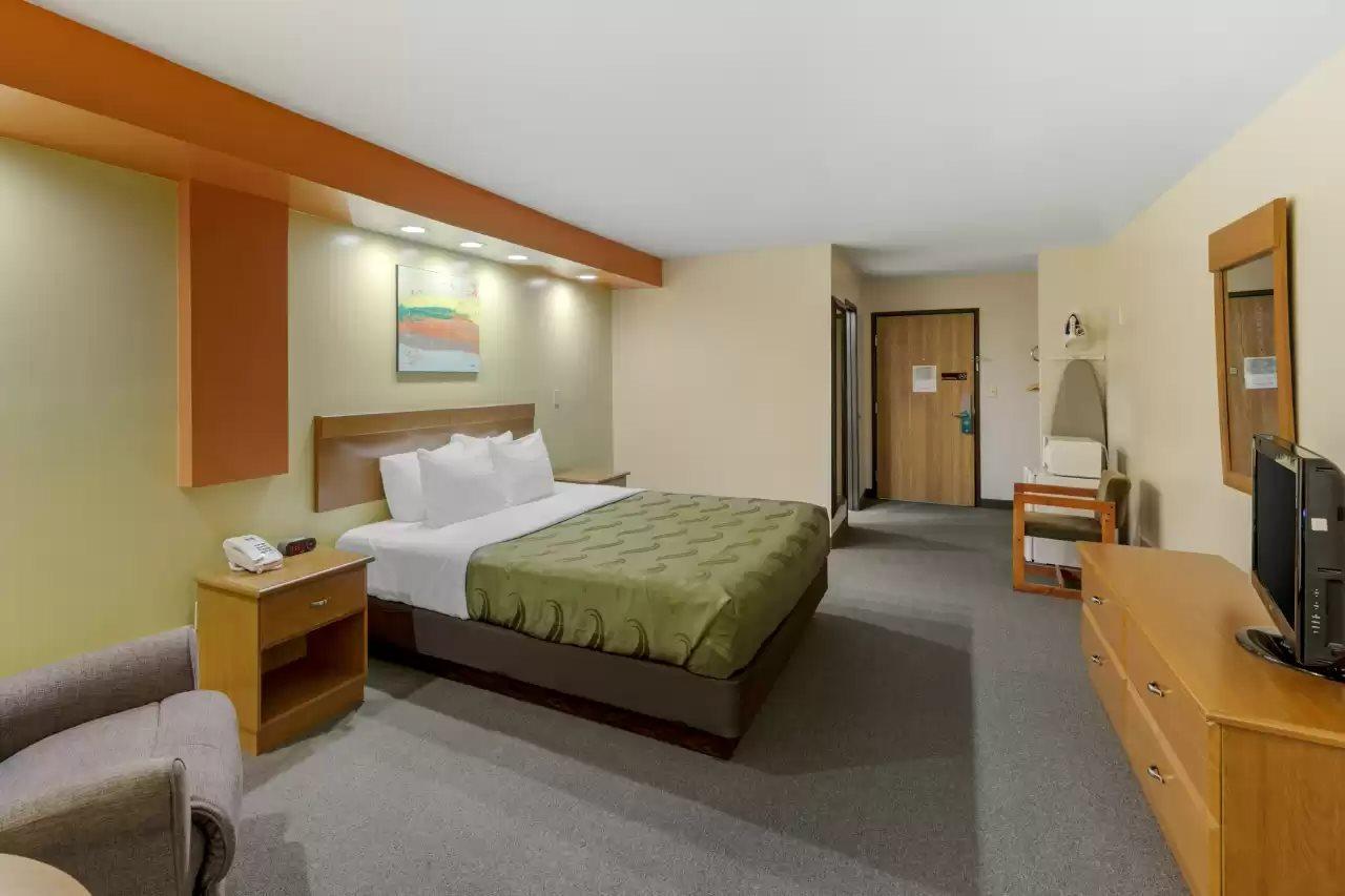 Hamilton Quality Inn מראה חיצוני תמונה