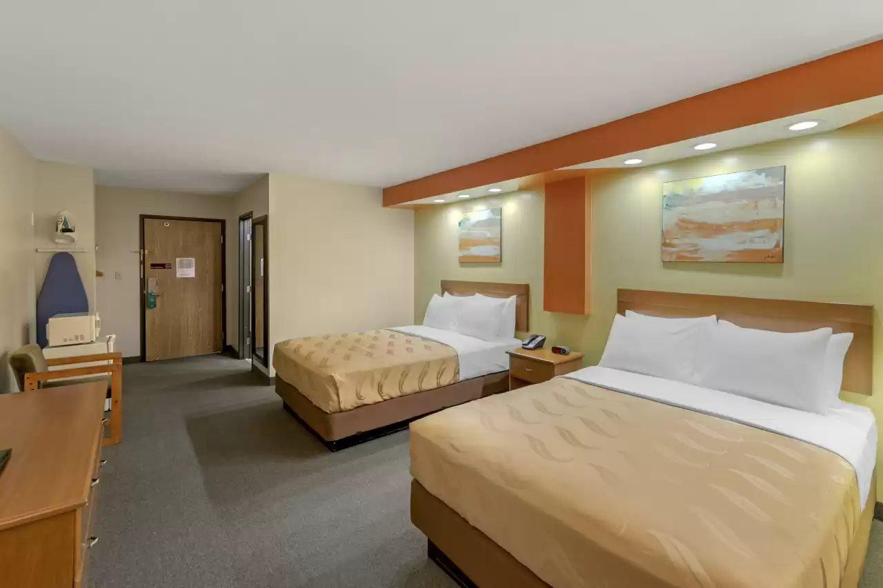 Hamilton Quality Inn מראה חיצוני תמונה