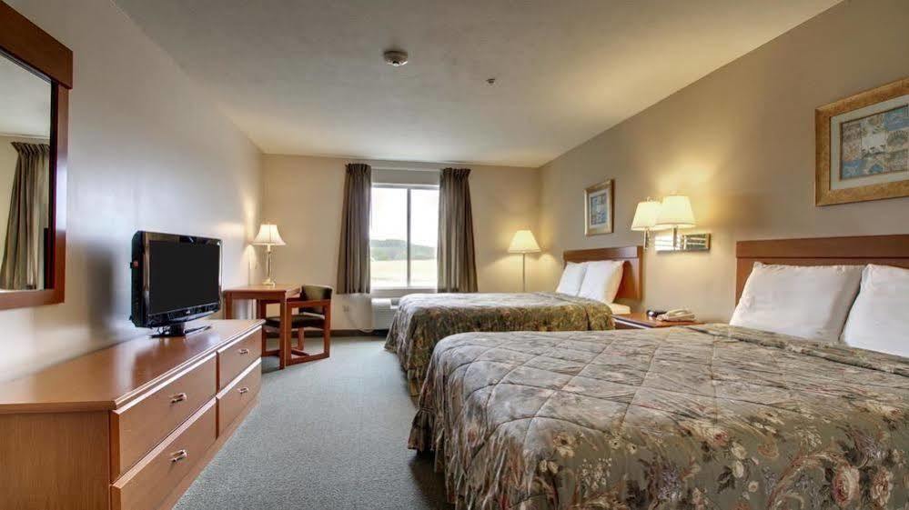 Hamilton Quality Inn מראה חיצוני תמונה